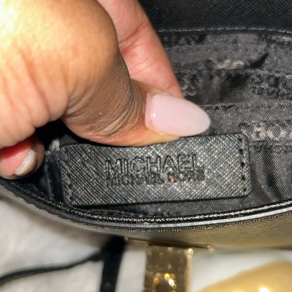Michael Kors Tina Clutch Wallet Crossbody - Picture 10 of 16